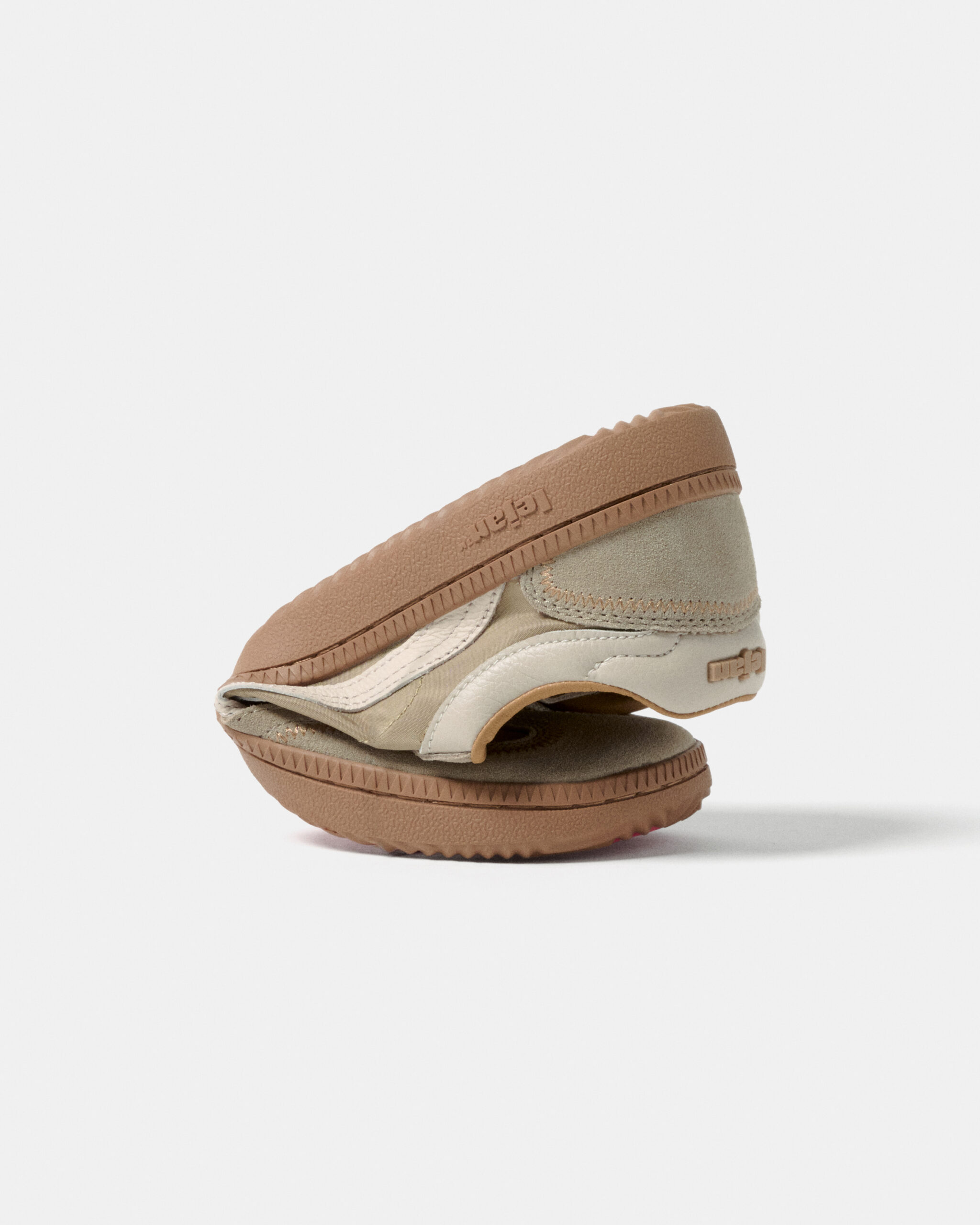 DEPORTIVAS LEJAN ONE ADULTO BAREFOOT DARK BEIGE - LEJAN 4 DEPORTIVAS LEJAN ONE ADULTO BAREFOOT DARK BEIGE - LEJAN - Imagen 4